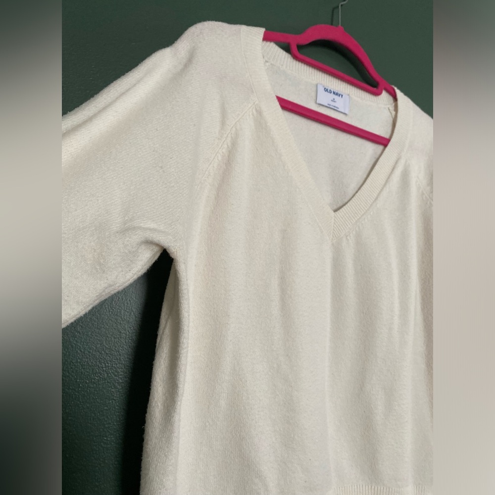 BUNDLE of (3) Old Navy Women's SoSoft V-Neck Sweaters Cream SeaGlass Black Med - Picture 3 of 16